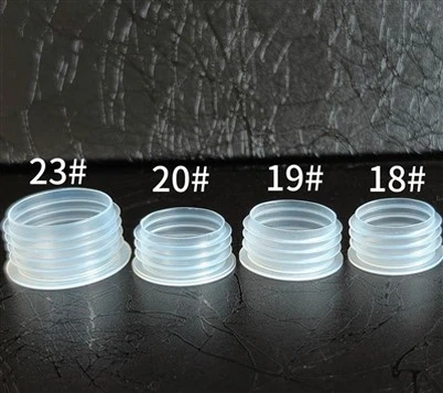Yas Plugs ntawm ntau qhov ntau thiab tsawg
