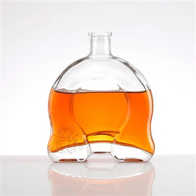 Classic Semi-Circular Bottle Accentuated Nrog Kub Corks